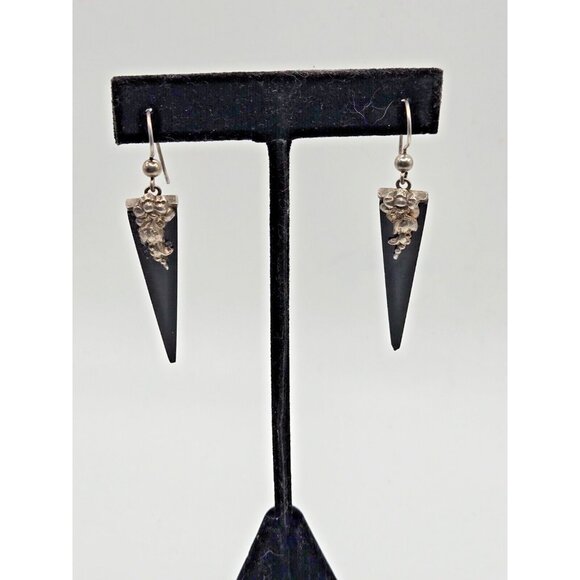 Art Deco Onyx and sterling Hook Earrings 2 inches long - Picture 3 of 9